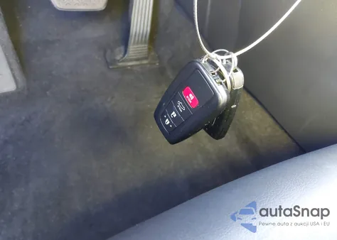 2020 Toyota Rav4 Hybrid Xse z USA, uszkodzony, nr VIN 2T3EWRFV7LW067545